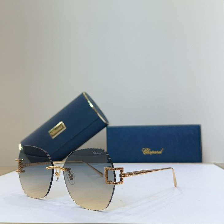 Picture of Chopard Sunglasses _SKUfw64173720fw
